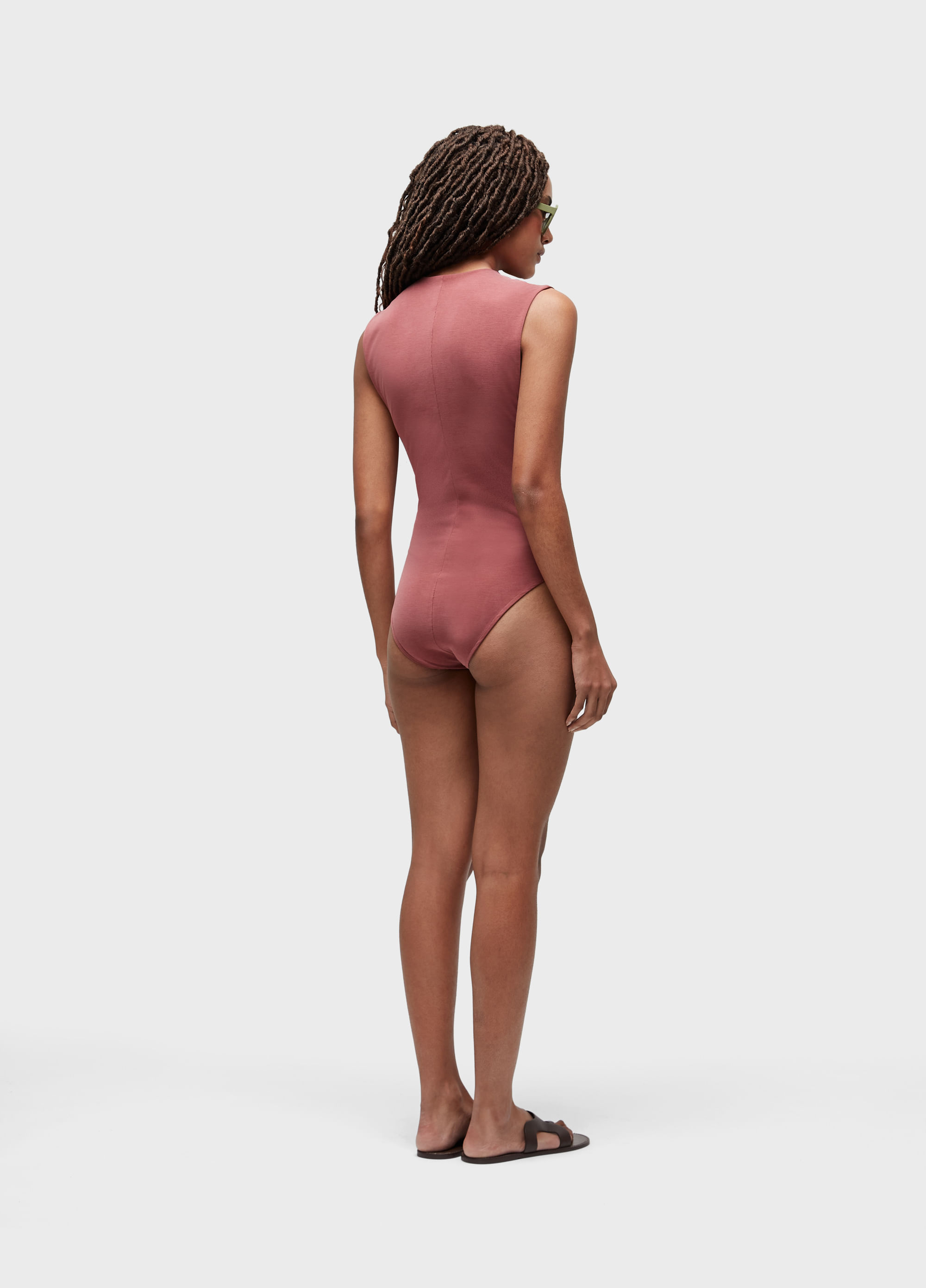 Body open side washed touch