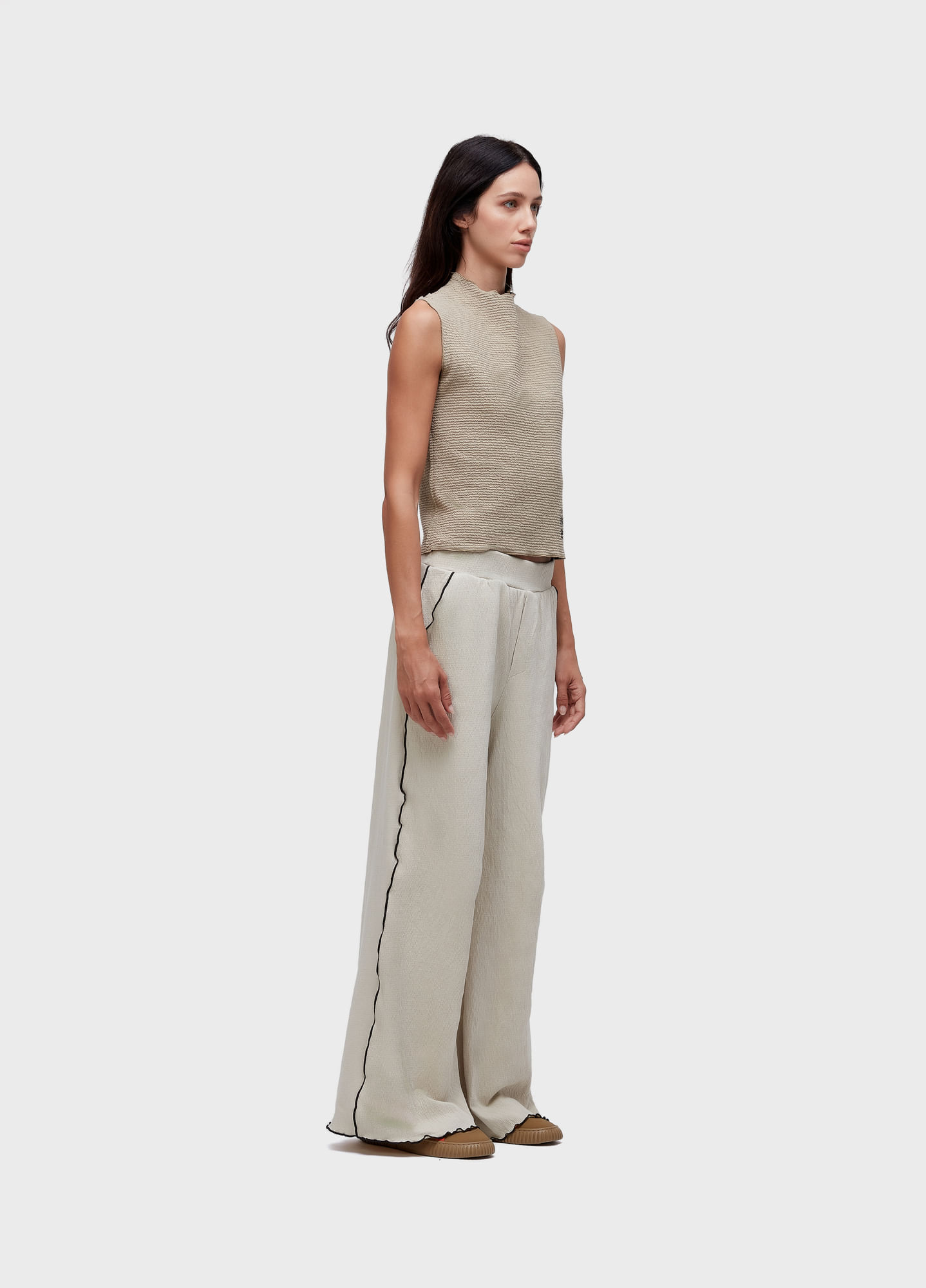 Sleeveless double face rug color