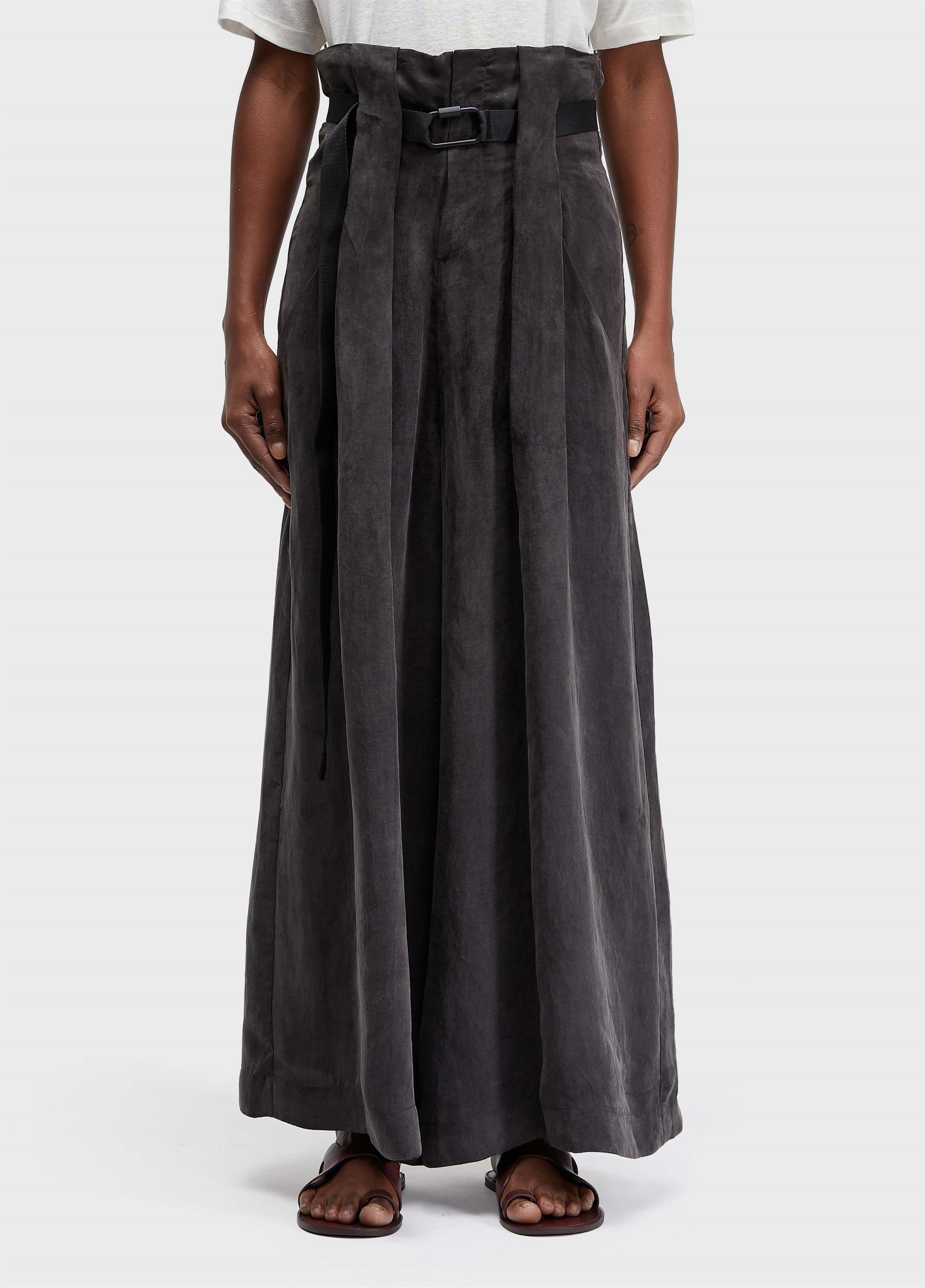 Calça ampla mosquetão cupro