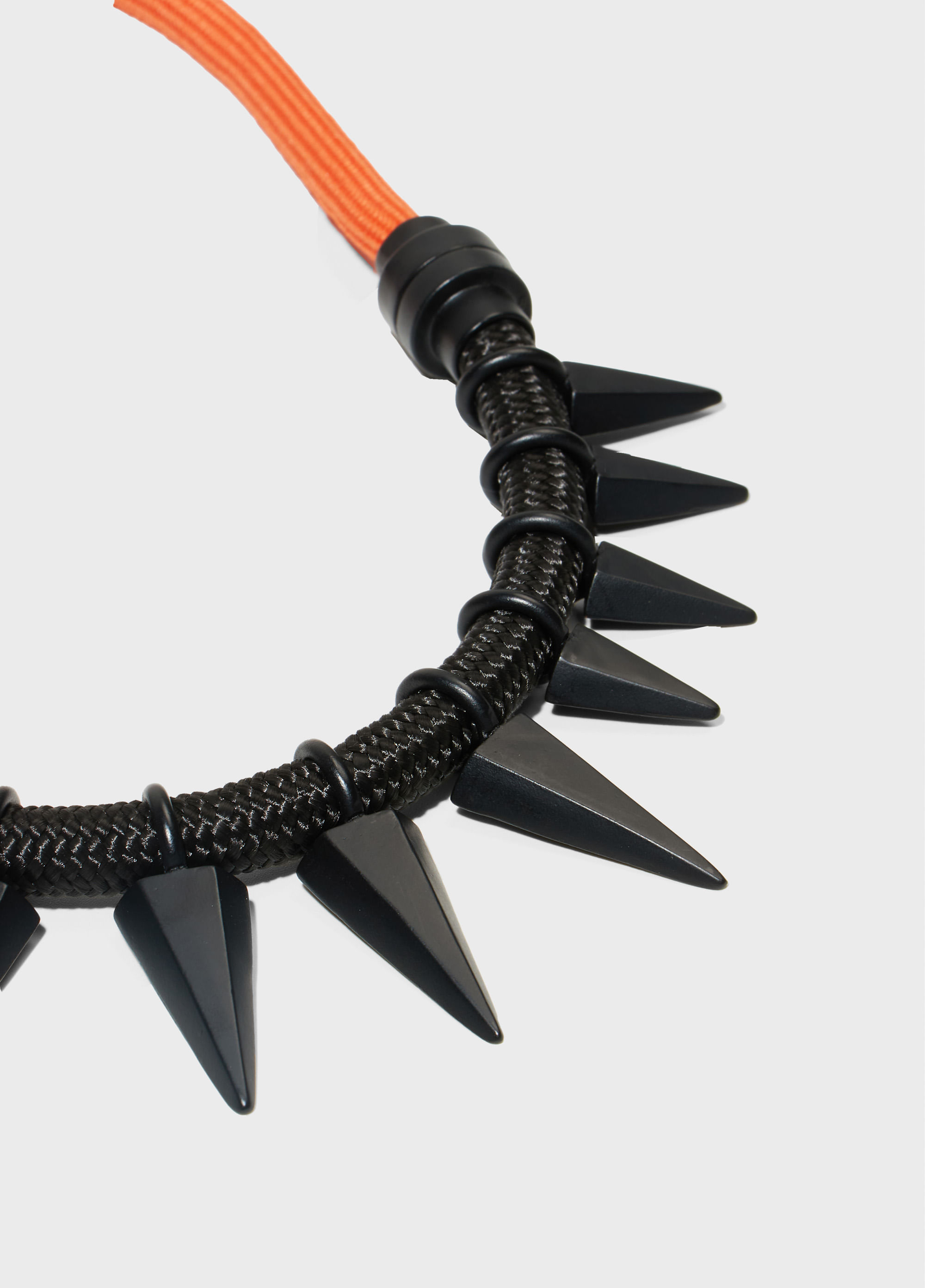 Colar big spike