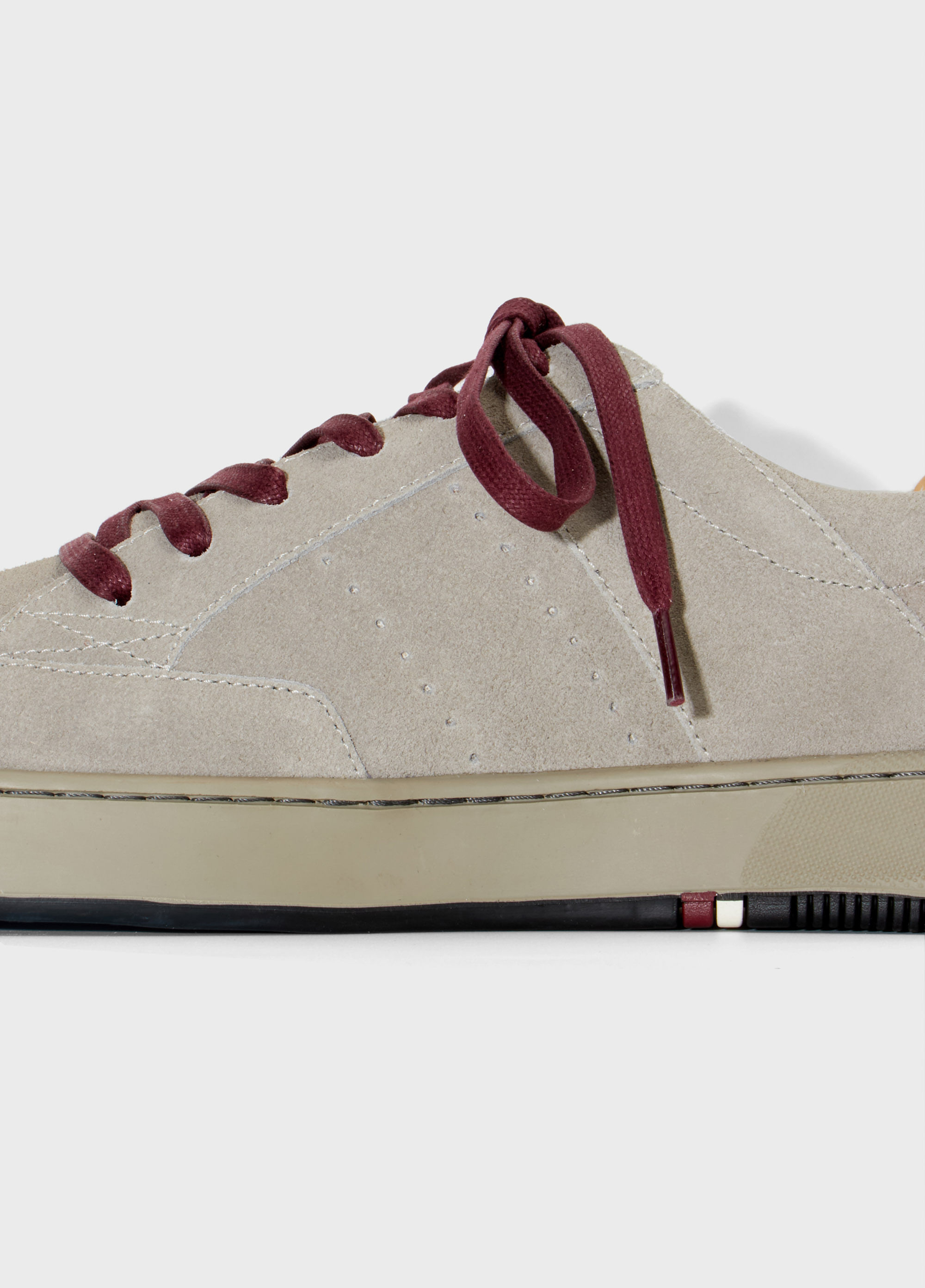 Tenis soho camurca