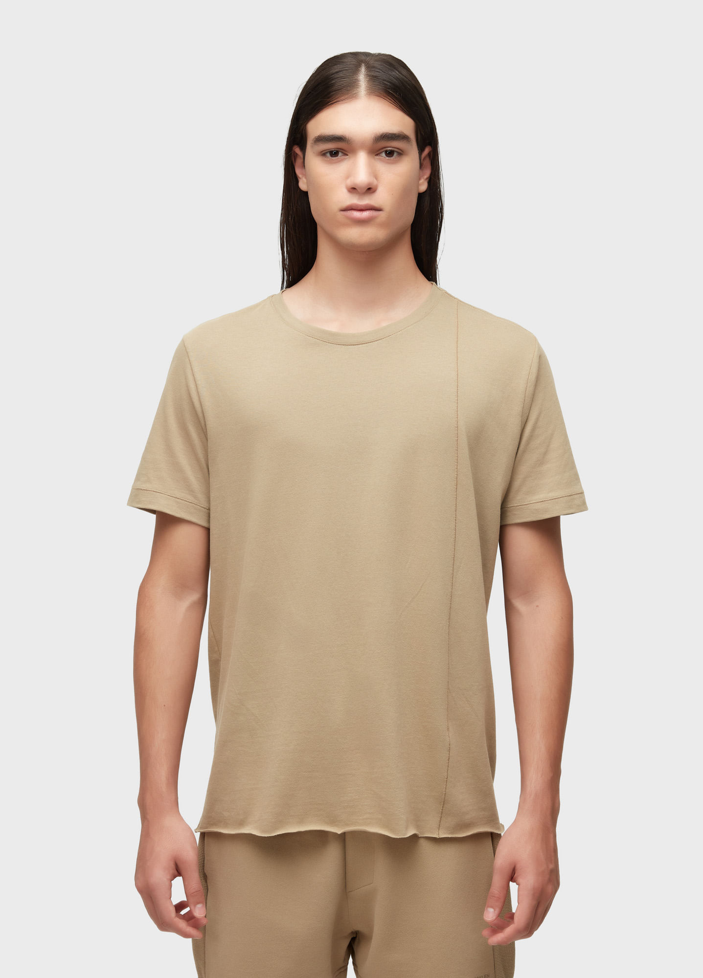 T-shirt back seam