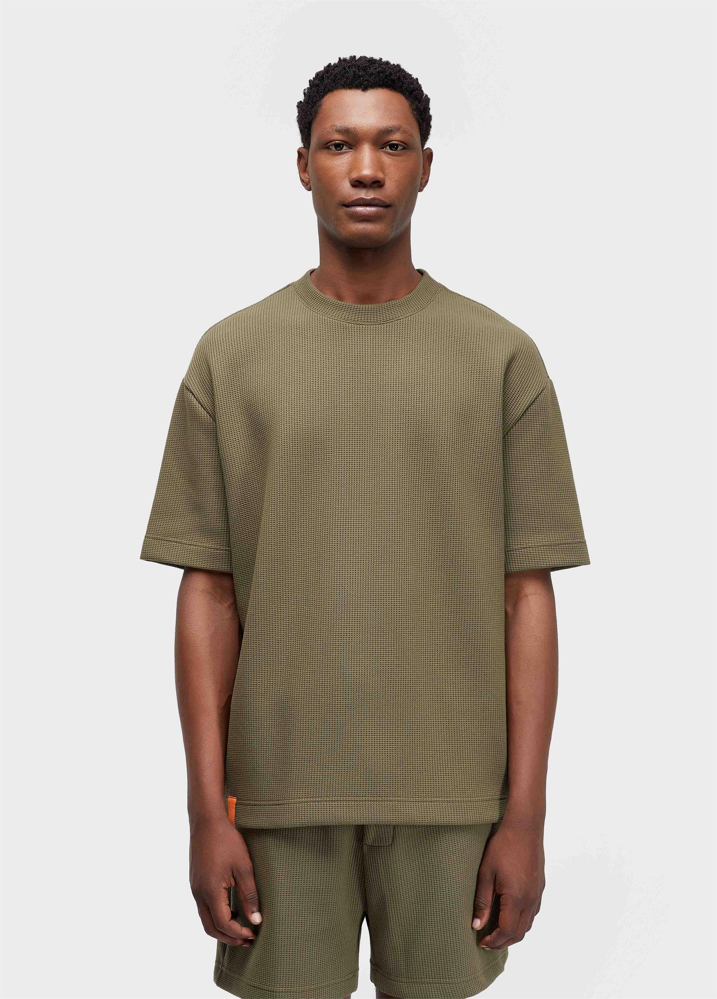 T-shirt over waffle texture