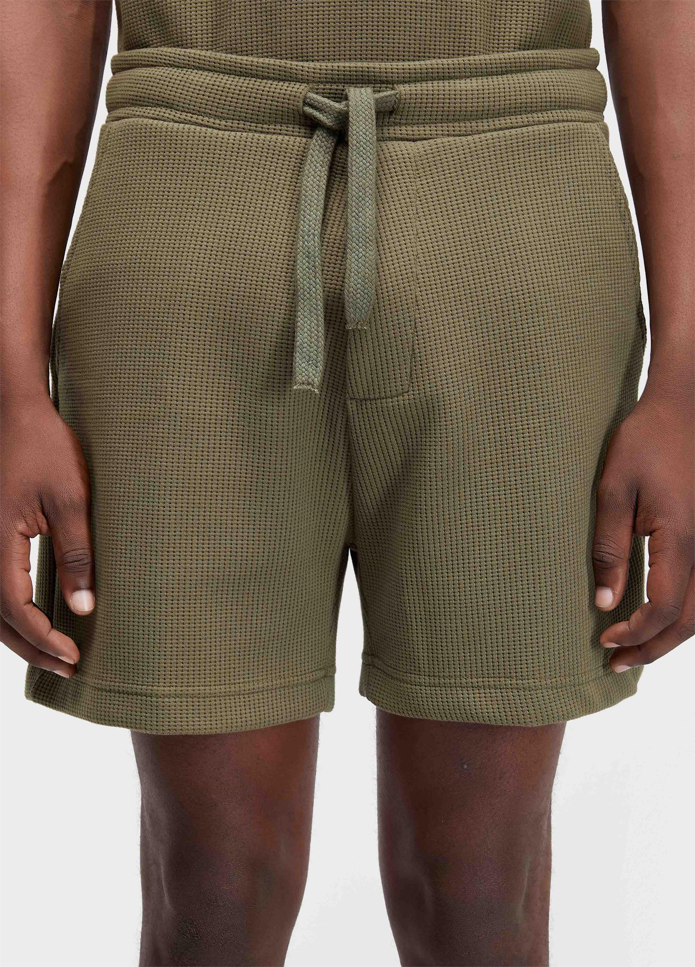 Bermuda waffle texture